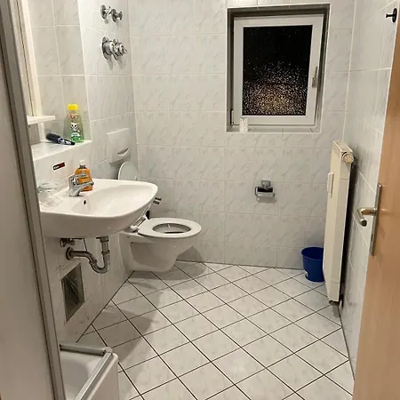 Appartement Guenstige Ferien- Und Monteurswohnung In Suedlich Von Leipzg Naehe A72