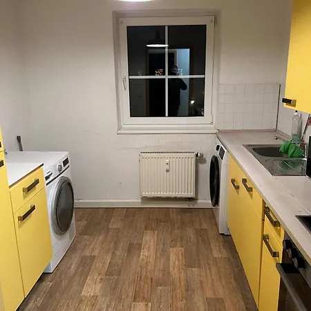 Appartement Guenstige Ferien- Und Monteurswohnung In Suedlich Von Leipzg Naehe A72